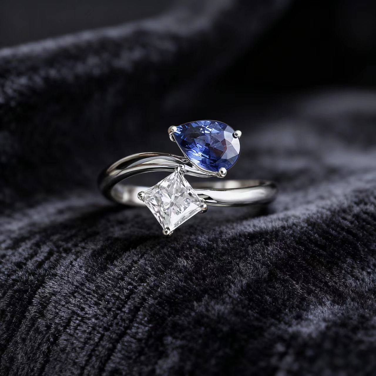 Toi et Moi 1ct Princess Cut Moissanite & 1ct Pear Lab-Grown Blue Sapphire Ring | 925 Sterling Silver Platinum Plated Two-Stone Statement Ring - BOCOS Jewelry