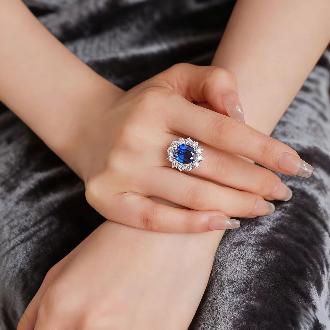 5ct Oval Cut Lab-Grown Blue Sapphire Halo Ring | 925 Sterling Silver Platinum Plated Statement Ring