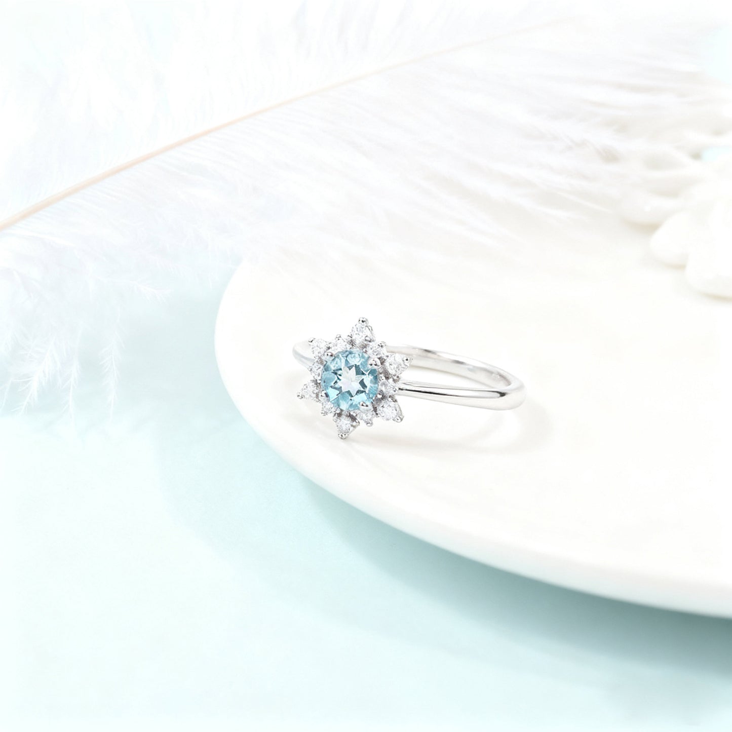 Snowflake-Shaped Lab-Grown Spinel Pendant Necklace | 925 Sterling Silver 18K Gold Plated