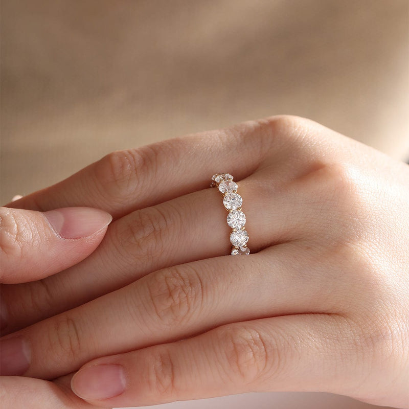Cheap Moissanite Rings vs Quality Moissanite Jewelry: What’s the Difference?