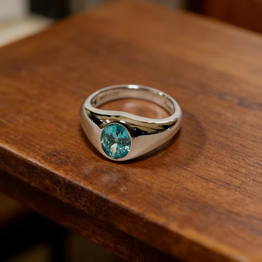 Unique &amp; Non-Traditional: What Are Alternative Engagement Rings Trending in 2026?
