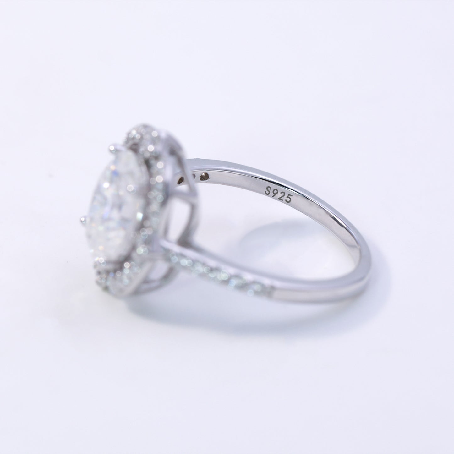 3ct Oval Cut Moissanite Engagement Ring – 925 Sterling Silver Oval Halo Bridal Ring for Women