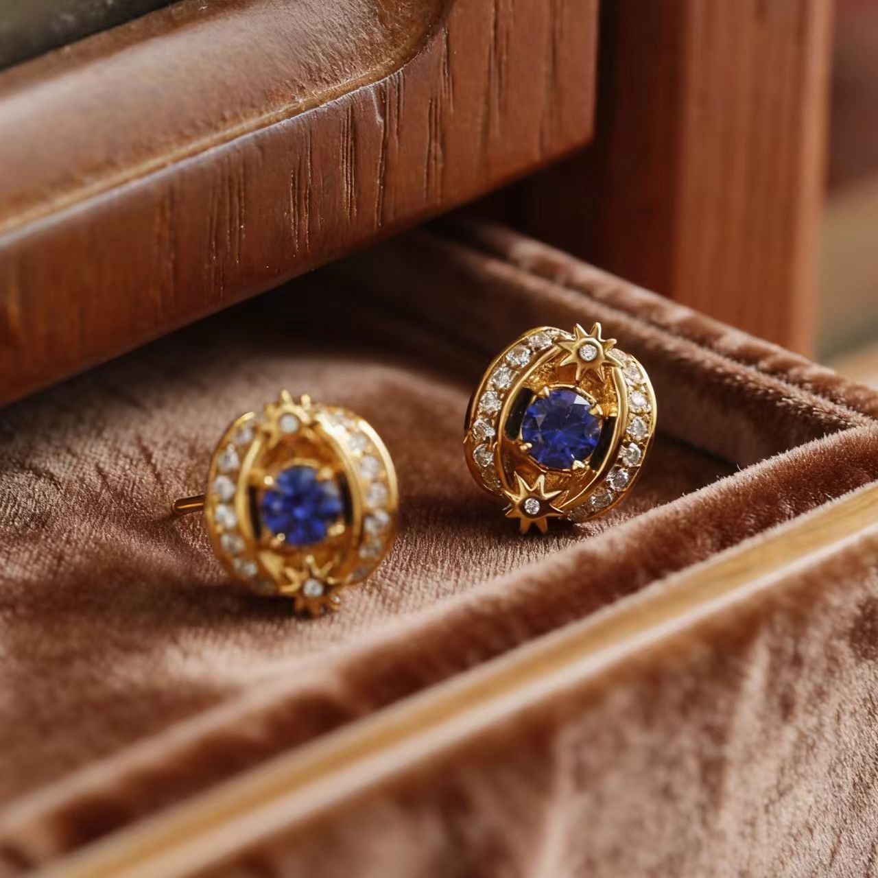 Vintage Star-Set Lab-Grown Sapphire Stud Earrings with Moissanite | 18K Gold Custom | BOCOS JEWELRY