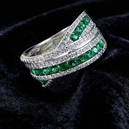 Round-Cut Lab-Grown Emerald & Moissanite Bezel-Set Crisscross Ring | BOCOS JEWELRY