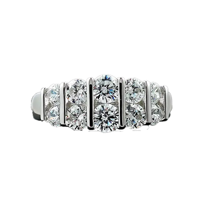 Round-Cut Moissanite Split-Band Ring | BOCOS JEWELRY
