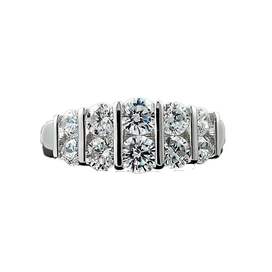 Round-Cut Moissanite Split-Band Ring | BOCOS JEWELRY