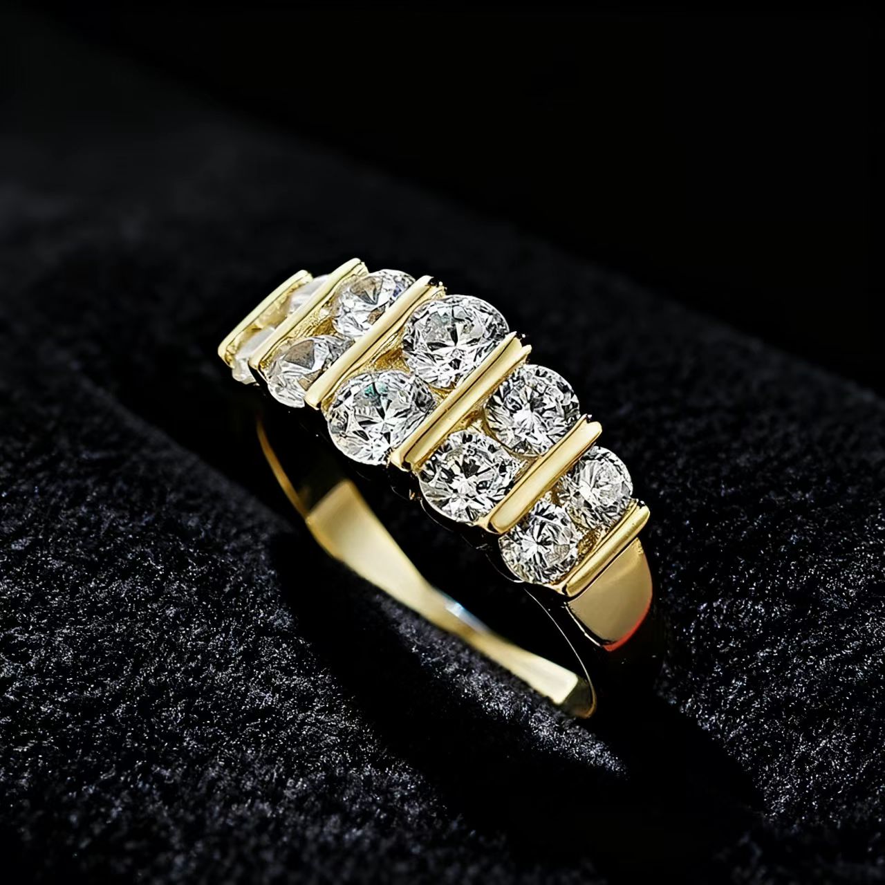 Round-Cut Moissanite Split-Band Ring | BOCOS JEWELRY