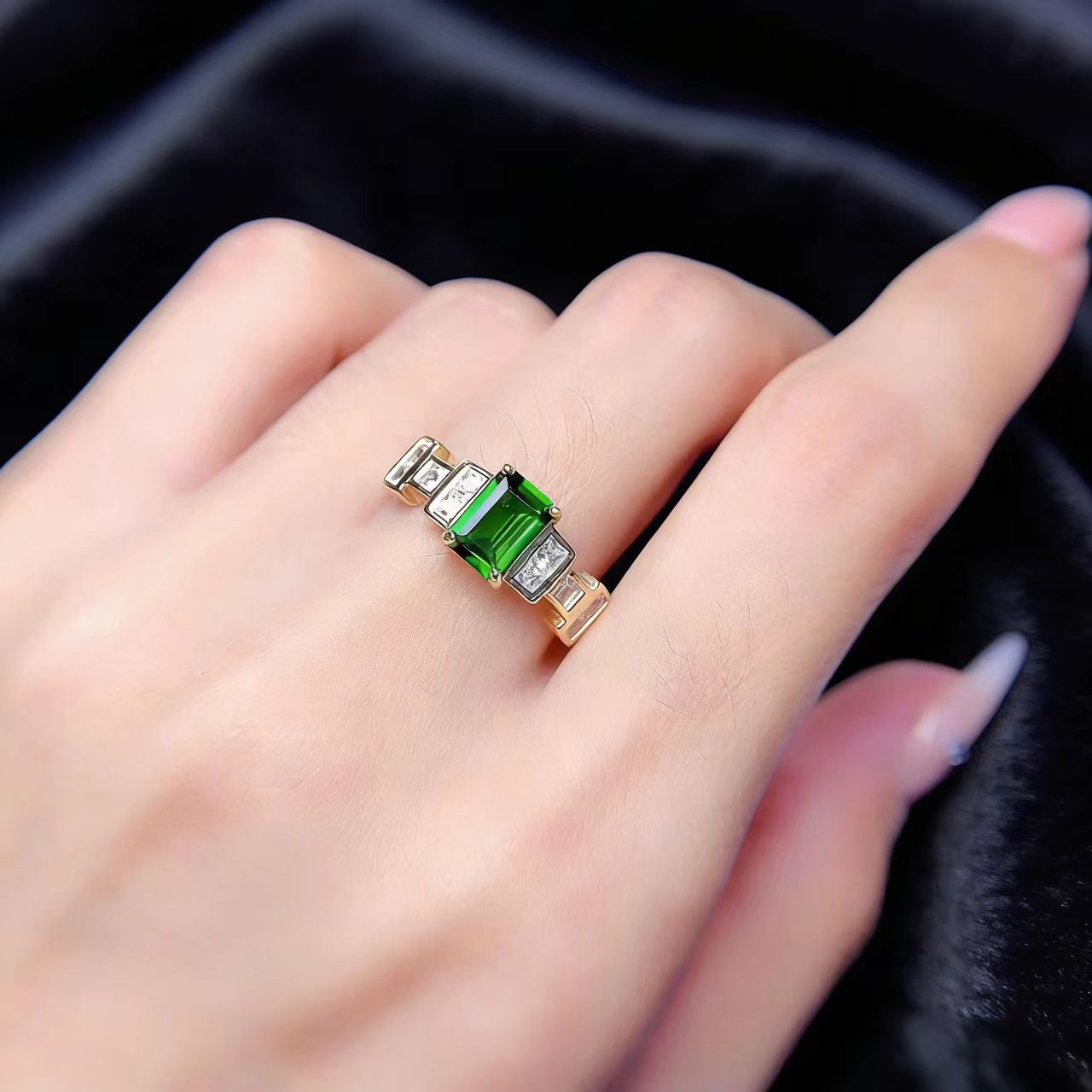 1.5ct Emerald-Cut Lab-Grown Emerald Ring - 18k Yellow Gold - BOCOS JEWELRY