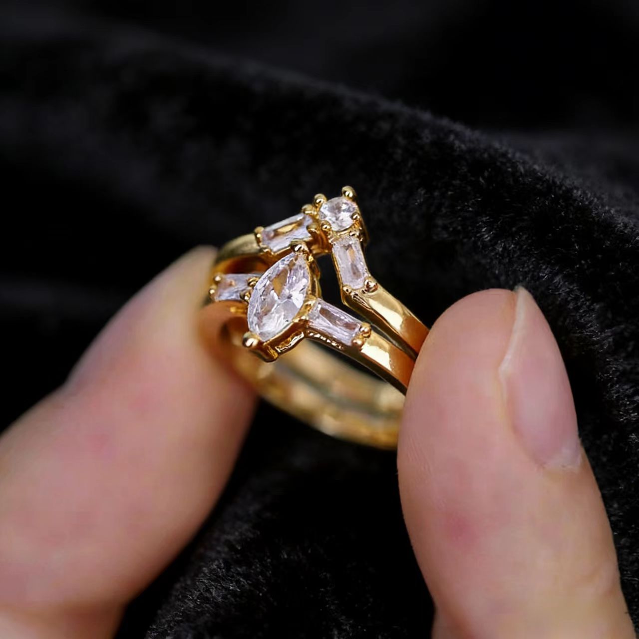 1ct Marquise-Cut Moissanite Ring Set - 18k Yellow Gold - BOCOS JEWELRY
