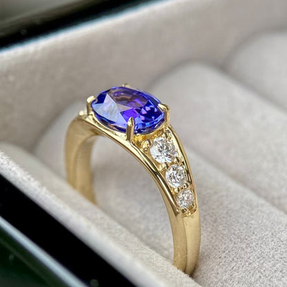 2.2ct Oval-Cut Lab-Grown Cornflower Sapphire Ring - 18k Yellow Gold - BOCOS JEWELRY
