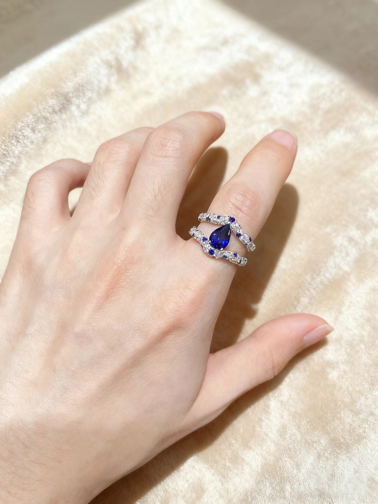 1.5ct Pear Cut Lab-Grown Blue Sapphire Ring with Moissanite | 925 Sterling Silver Platinum Plated Double-Band Ring